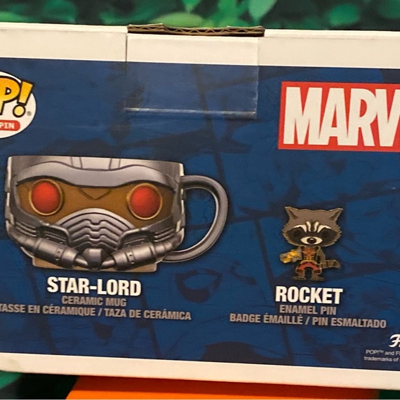 Funko POP! Mug & Pin - Picture 5 of 5